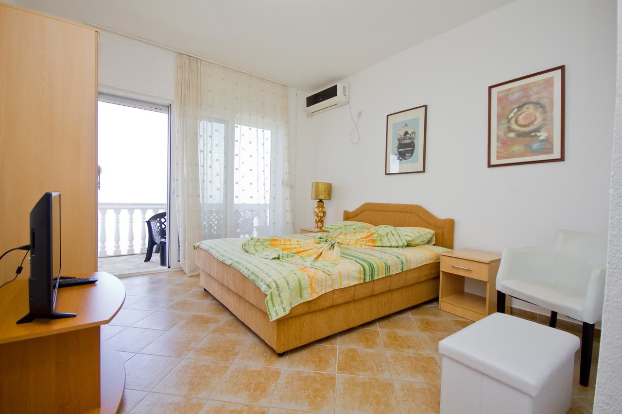 Апартаменты Apartments Dora Добра-Вода-24