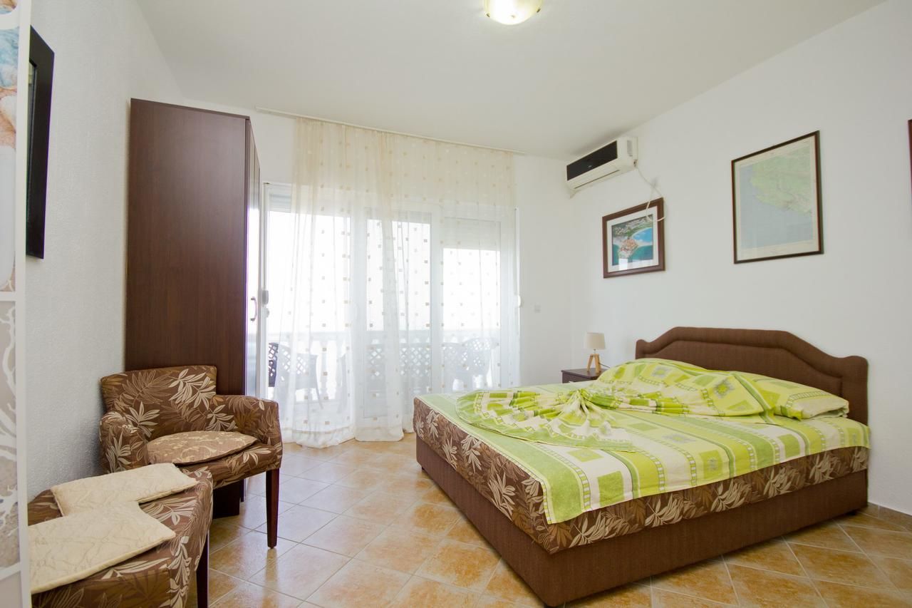 Апартаменты Apartments Dora Добра-Вода-8