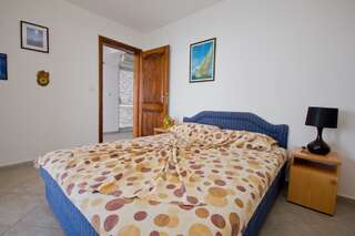 Апартаменты Apartments Dora Добра-Вода Апартаменты с 1 спальней и видом на море (для 4 взрослых)-8