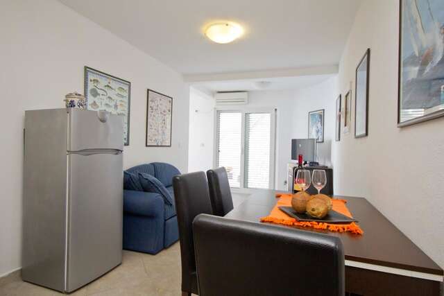 Апартаменты Apartments Dora Добра-Вода-33