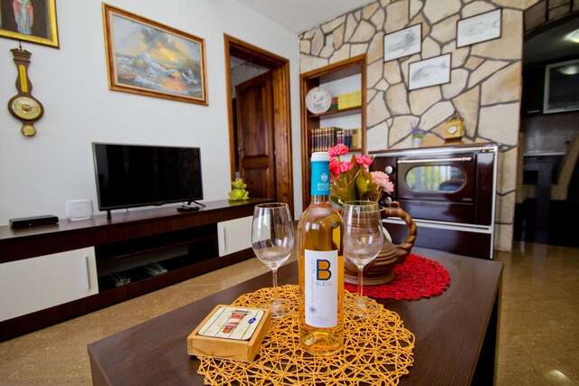 Апартаменты Apartments Dora Добра-Вода-35