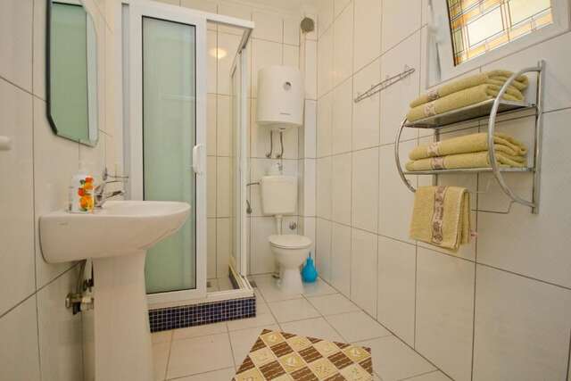 Апартаменты Apartments Dora Добра-Вода-48