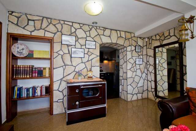 Апартаменты Apartments Dora Добра-Вода-11